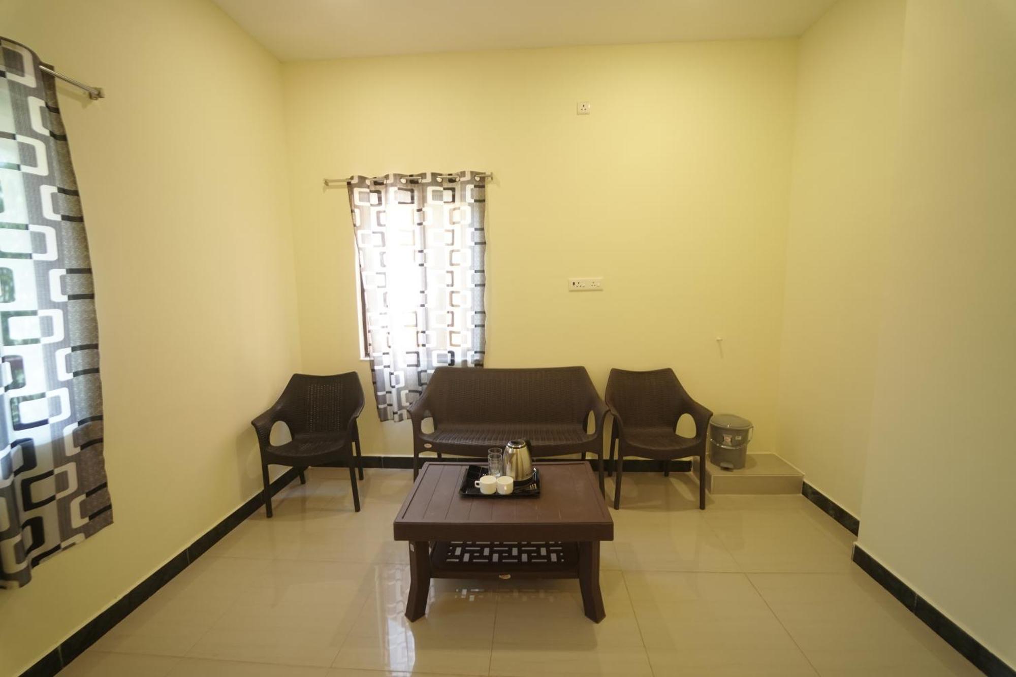 Auro Wellness Castle Hotel Pondicherry Exterior photo