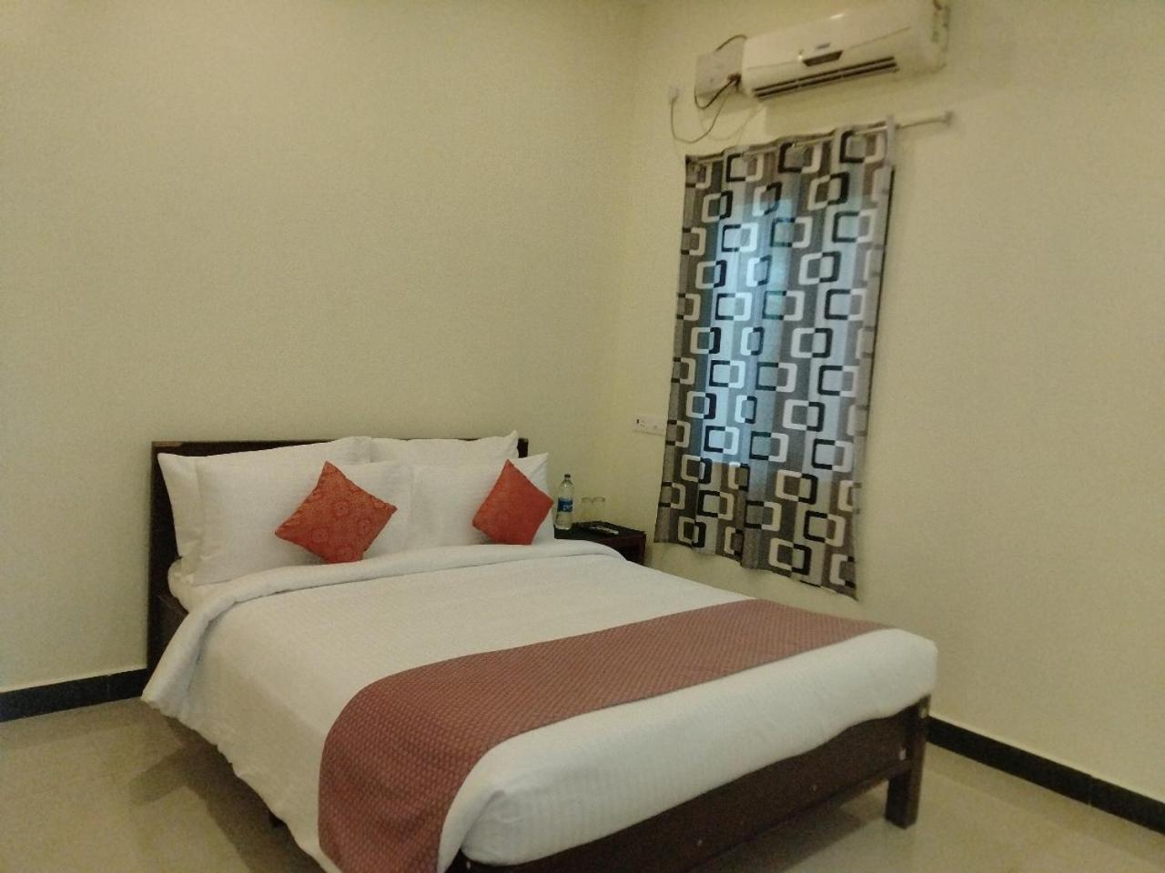 Auro Wellness Castle Hotel Pondicherry Exterior photo