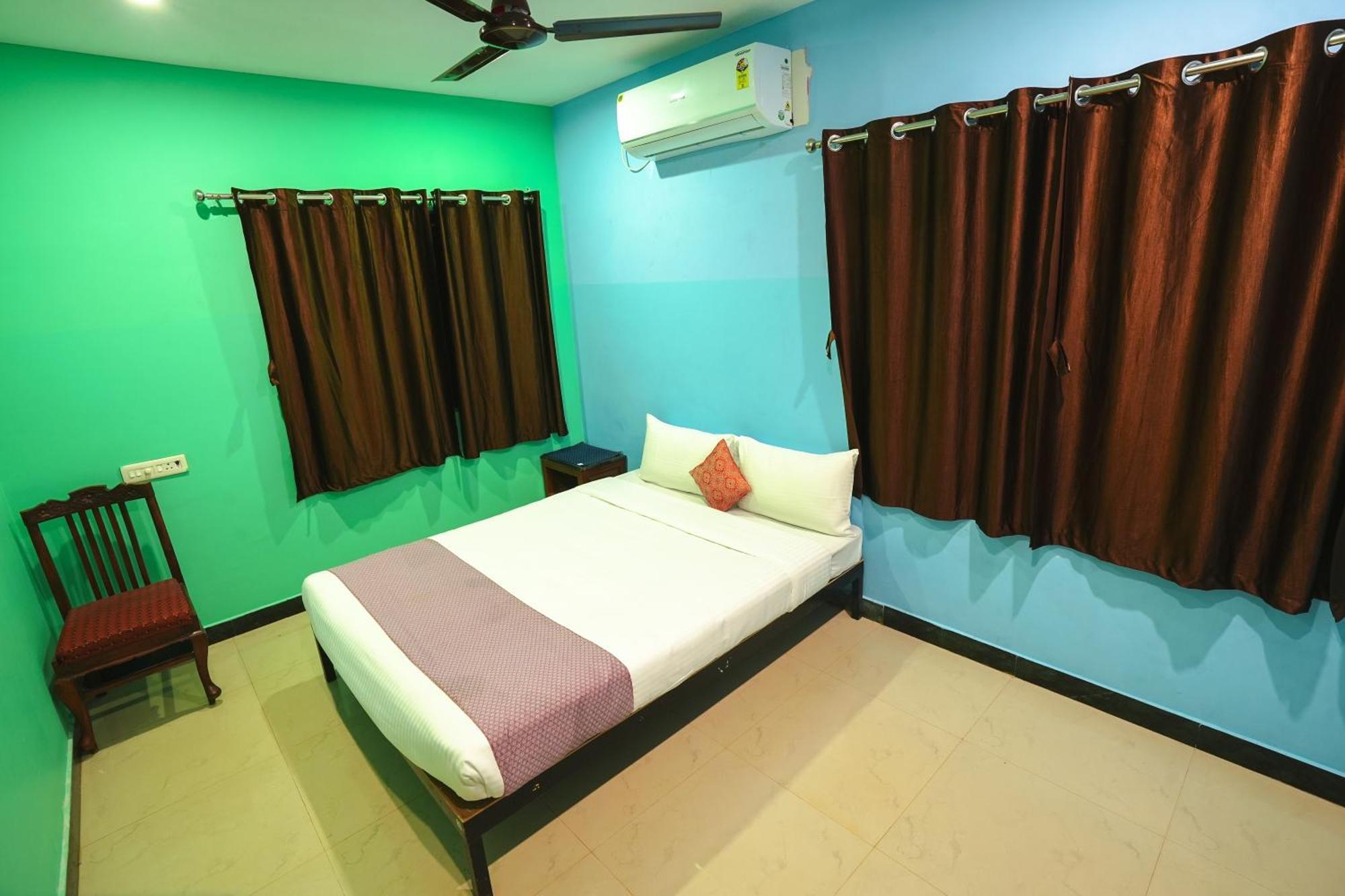 Auro Wellness Castle Hotel Pondicherry Exterior photo