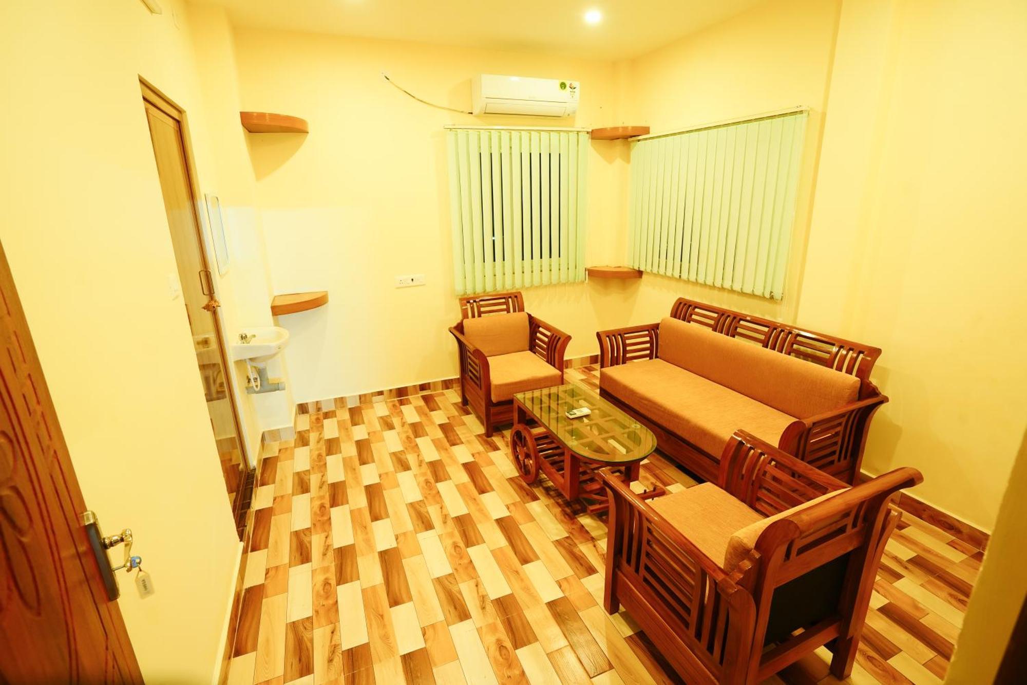Auro Wellness Castle Hotel Pondicherry Exterior photo