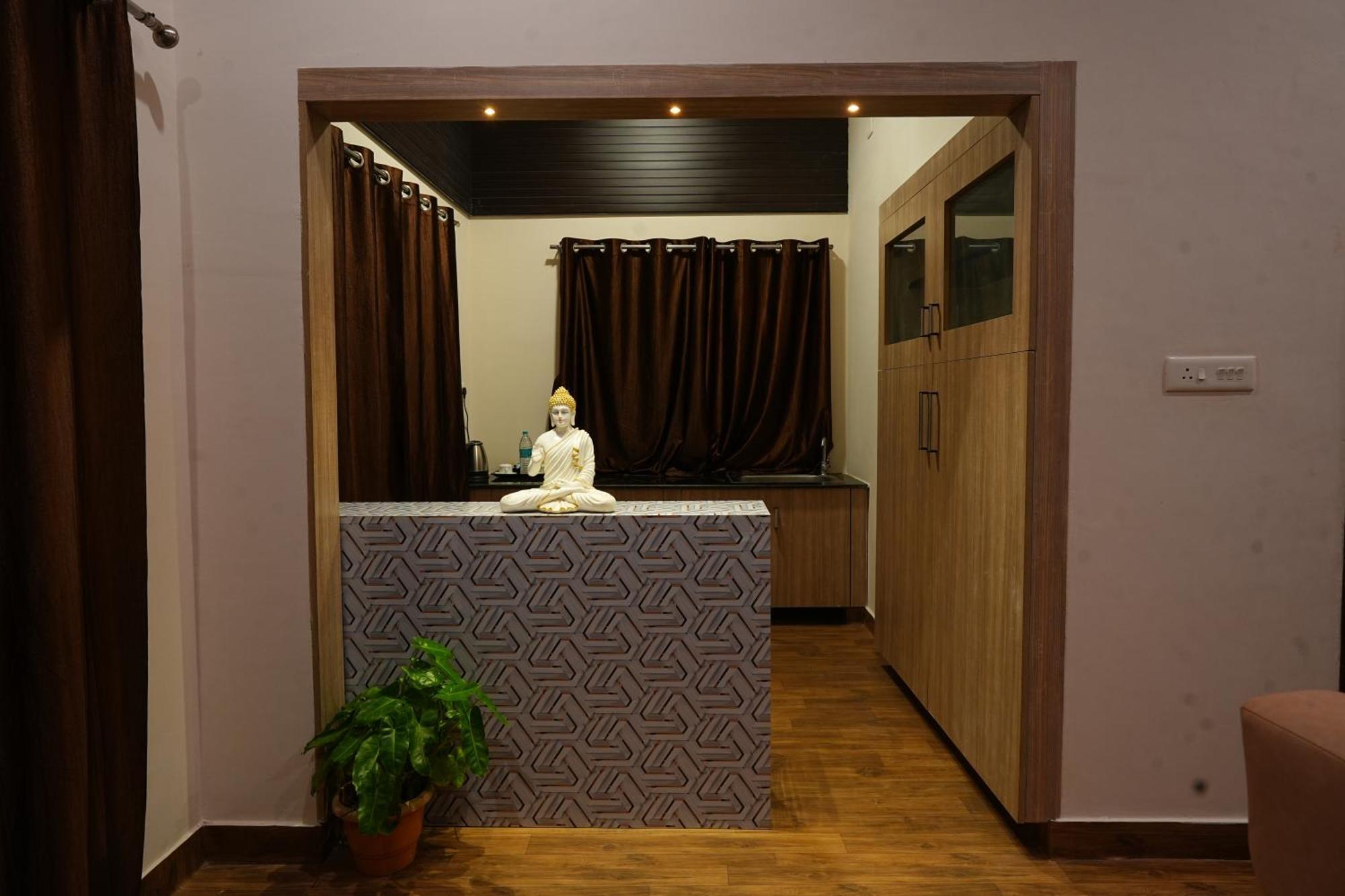 Auro Wellness Castle Hotel Pondicherry Exterior photo